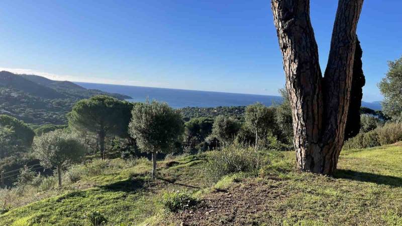 Installation électrique des éclairages extérieurs d'une villa à La Croix Valmer