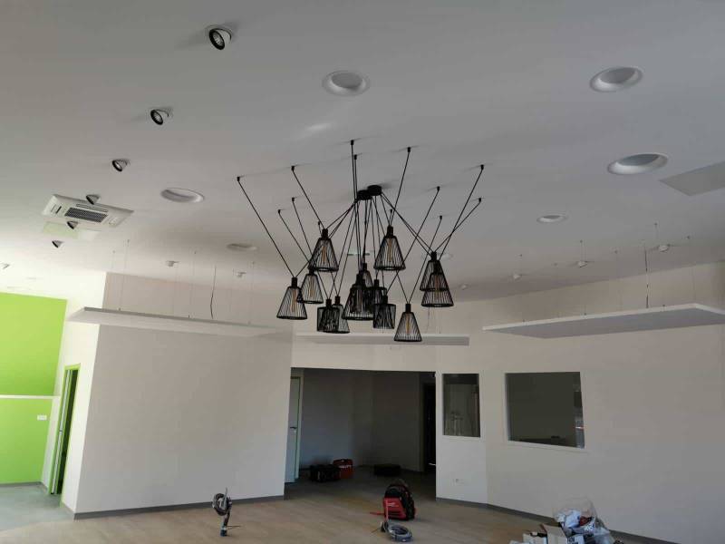 Réalisation d'une installation courant fort/faible d'une pharmacie situé à Peypin dans les Bouches du Rhône