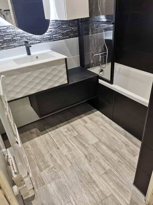 Rénovation d'une salle de bain entièrement dans une villa à MarseilleRénovation d'une salle de bain entièrement dans une villa à Marseille